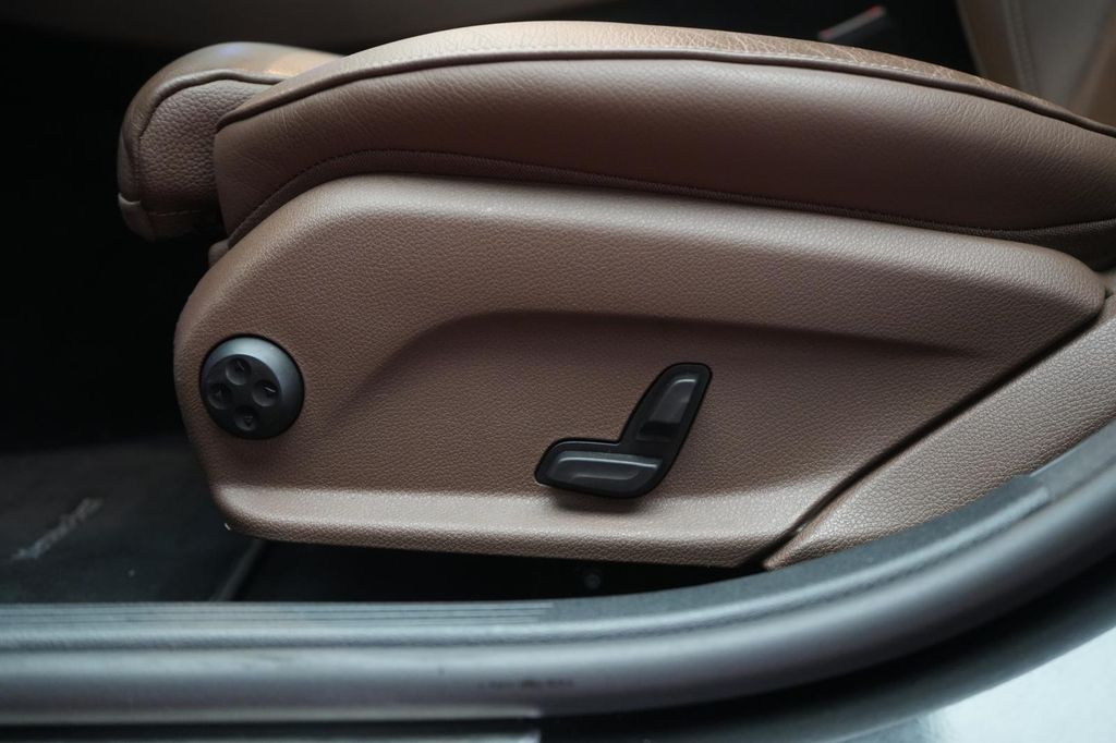 Mercedes-Benz E 300 2023