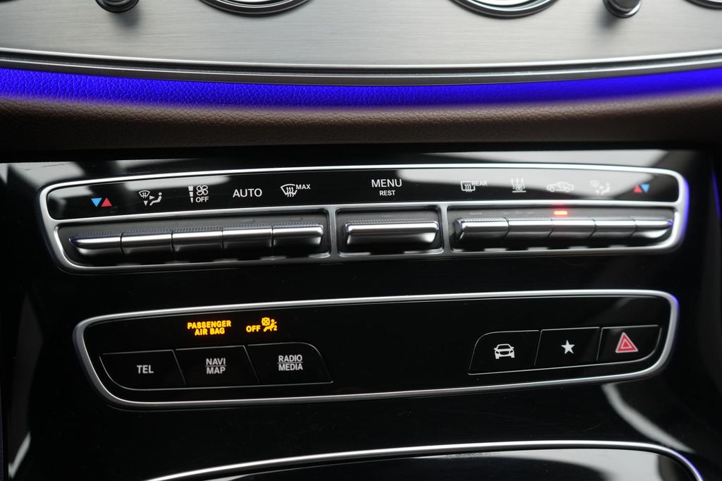 Mercedes-Benz E 300 2023