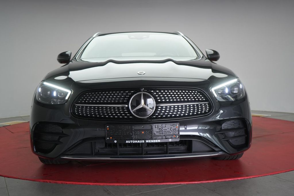 Mercedes-Benz E 300 2023