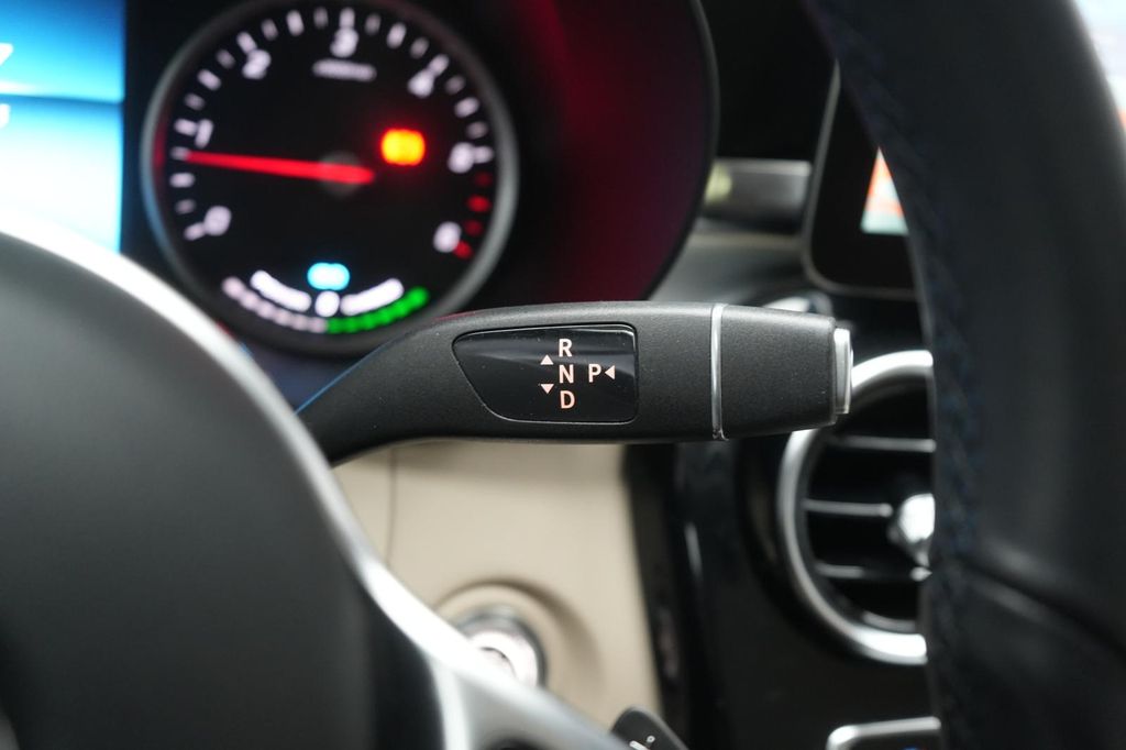 Mercedes-Benz GLC 300 2021