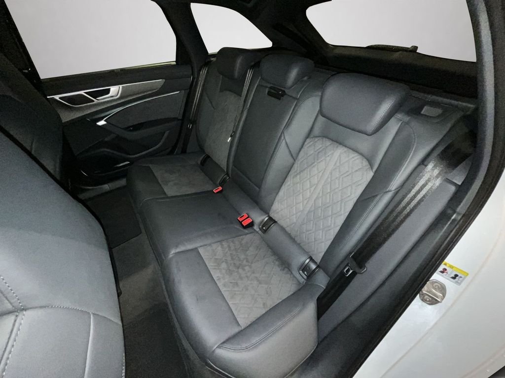 Audi RS6 2025