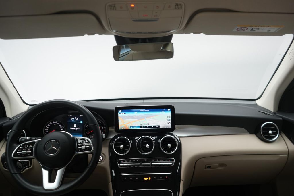 Mercedes-Benz GLC 300 2021