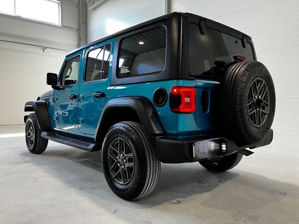 Jeep Wrangler 2024