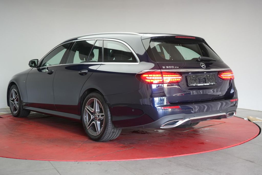 Mercedes-Benz E 300 2021