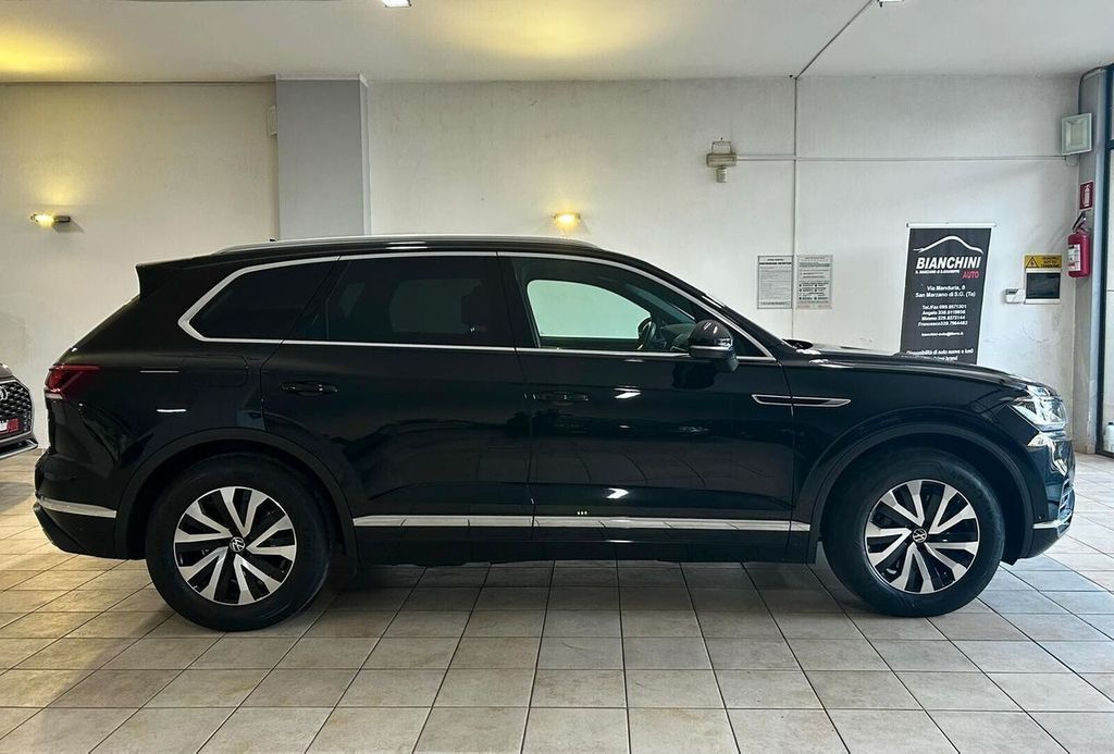 Volkswagen Touareg 2022