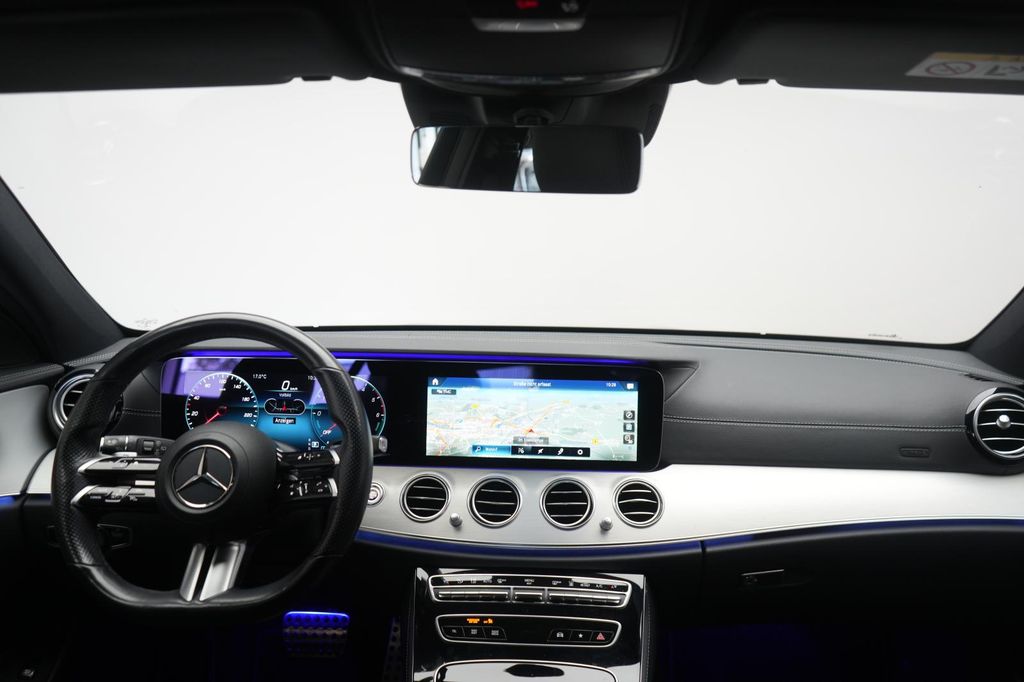 Mercedes-Benz E 300 2021