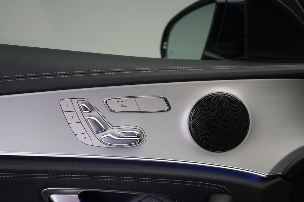 Mercedes-Benz E 300 2021