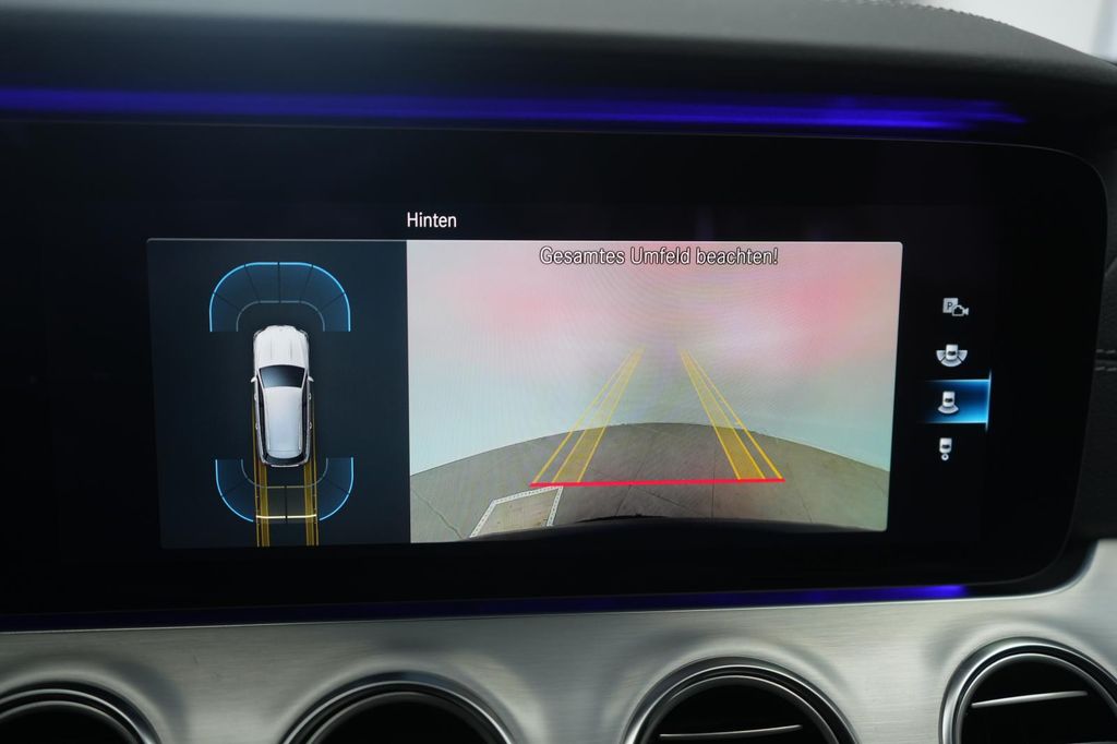 Mercedes-Benz E 300 2021