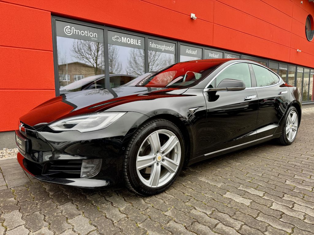 Tesla Model S 2017