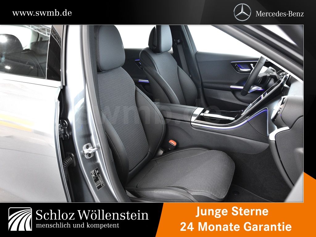 Mercedes-Benz C 220 2025