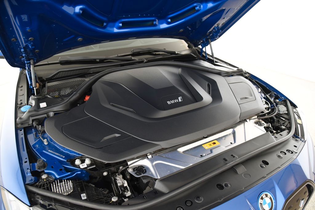 BMW i4 2023