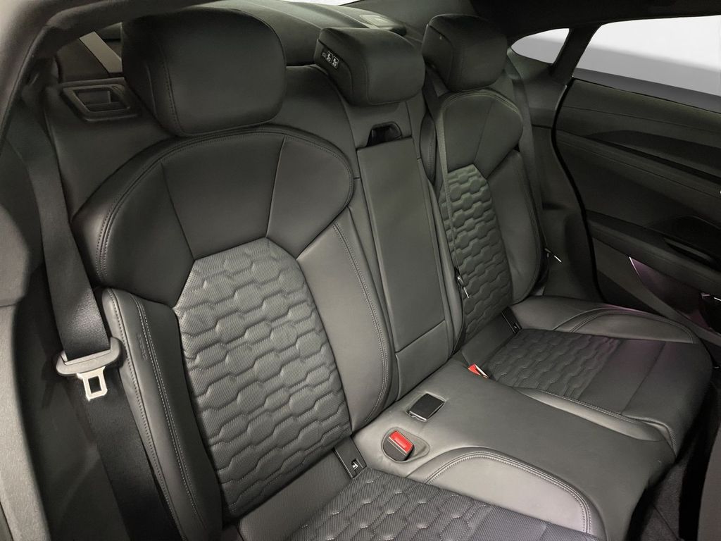 Audi RS e-tron GT 2022