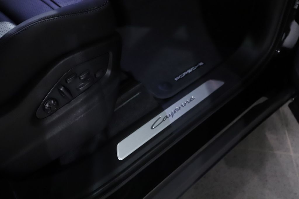 Porsche Cayenne 2025