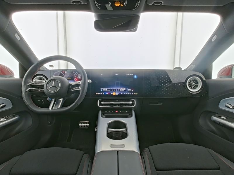 Mercedes-Benz CLA 350 2025