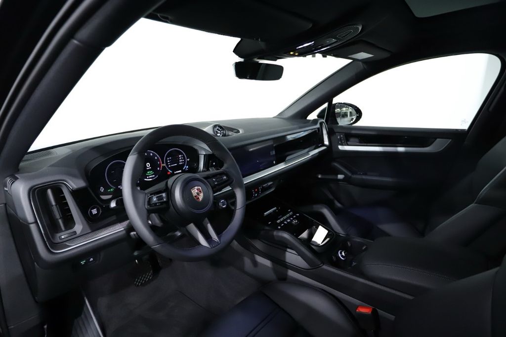 Porsche Cayenne 2025