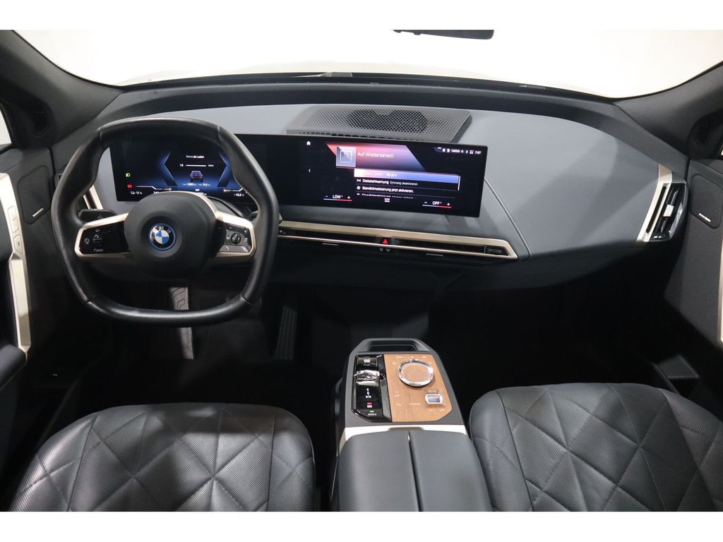 BMW iX 2022