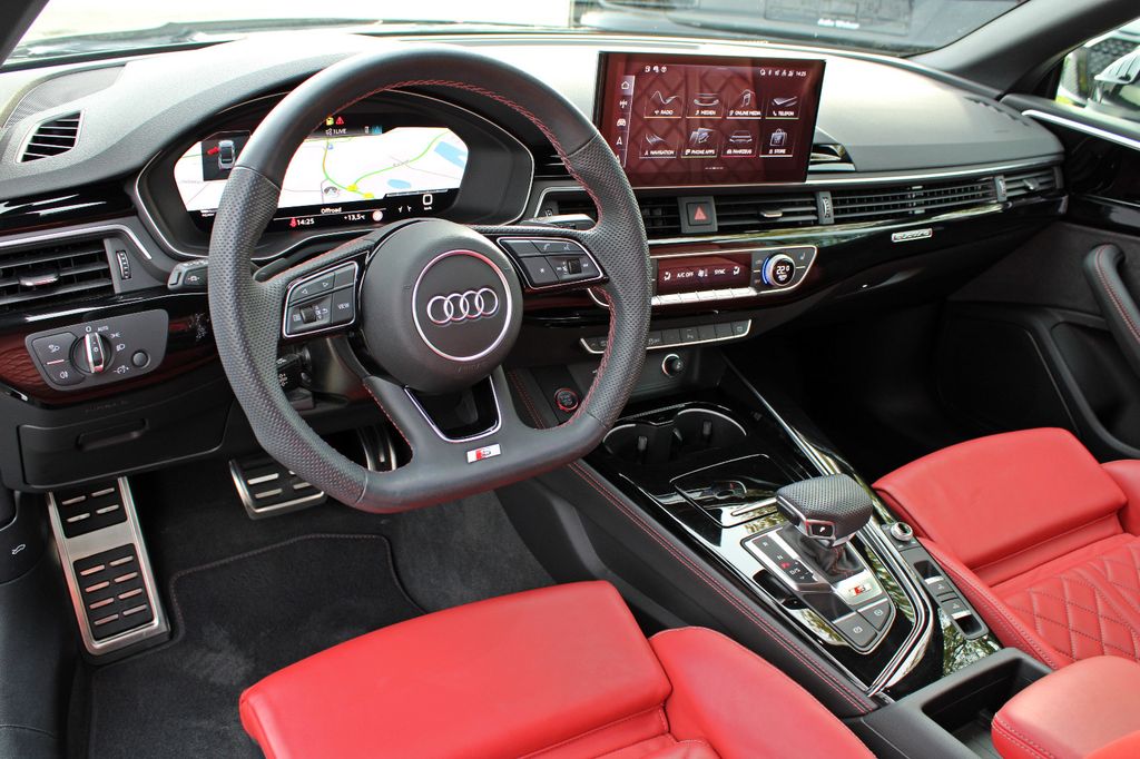 Audi S5 2024