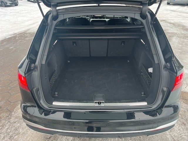 Audi A4 2023