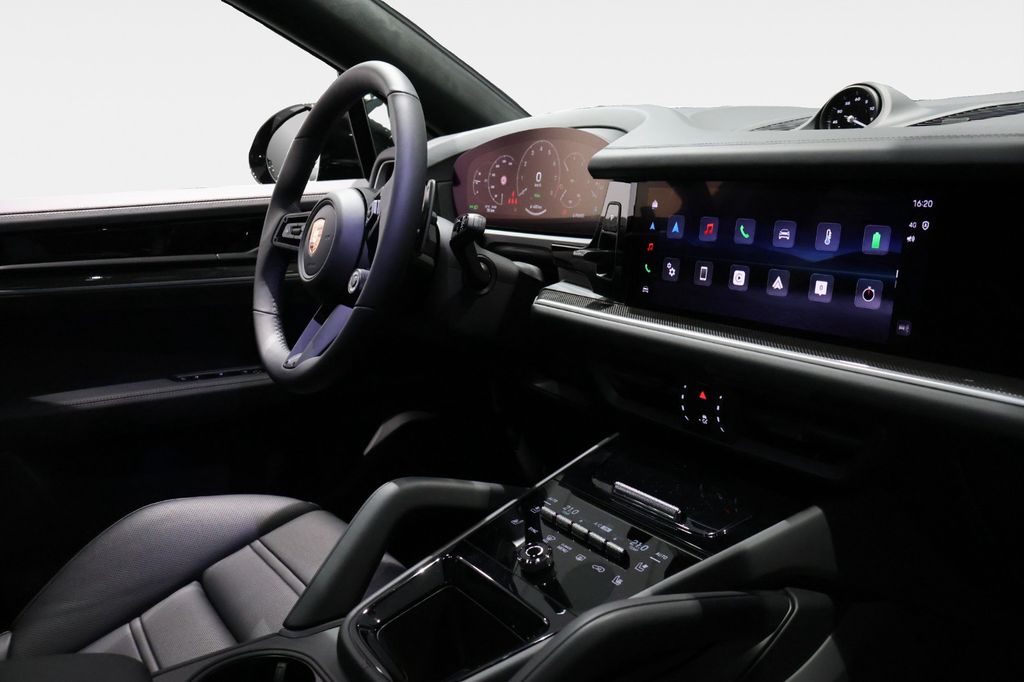 Porsche Cayenne 2025