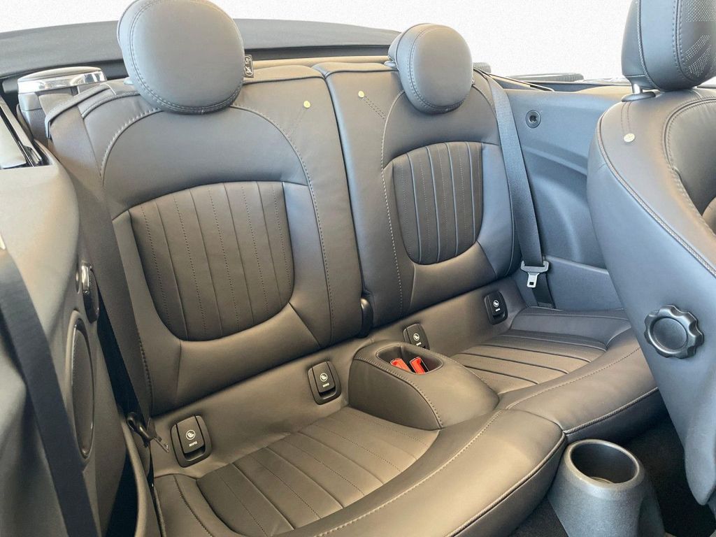 MINI Cooper S Cabrio 2023