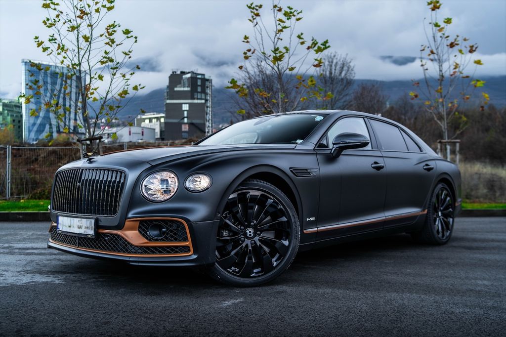 Bentley Flying Spur 2022