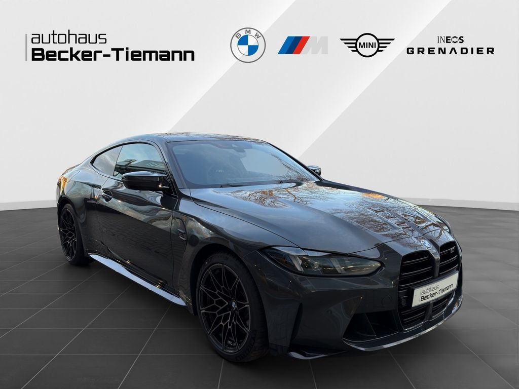 BMW M4 2025