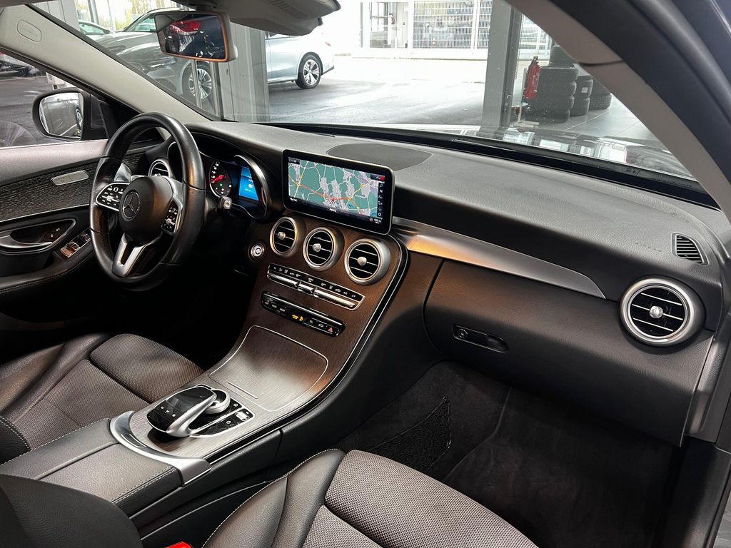 Mercedes-Benz C 300 2020