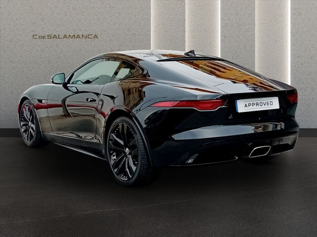 Jaguar F-Type 2024