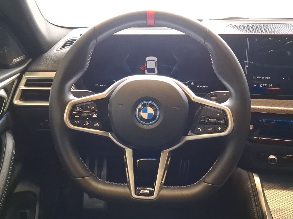 BMW i4 2025