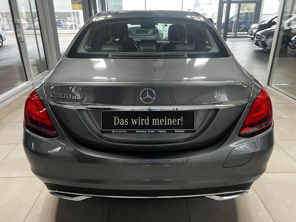 Mercedes-Benz C 300 2020
