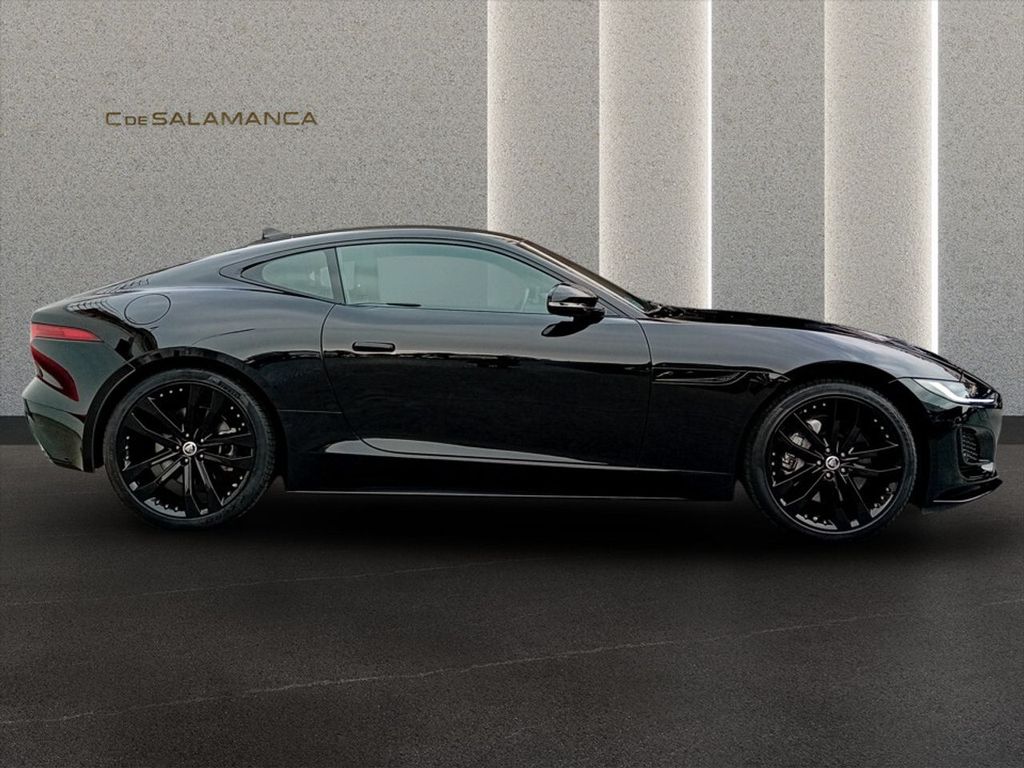 Jaguar F-Type 2024