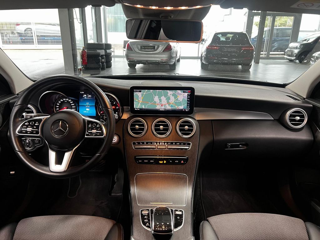 Mercedes-Benz C 300 2020