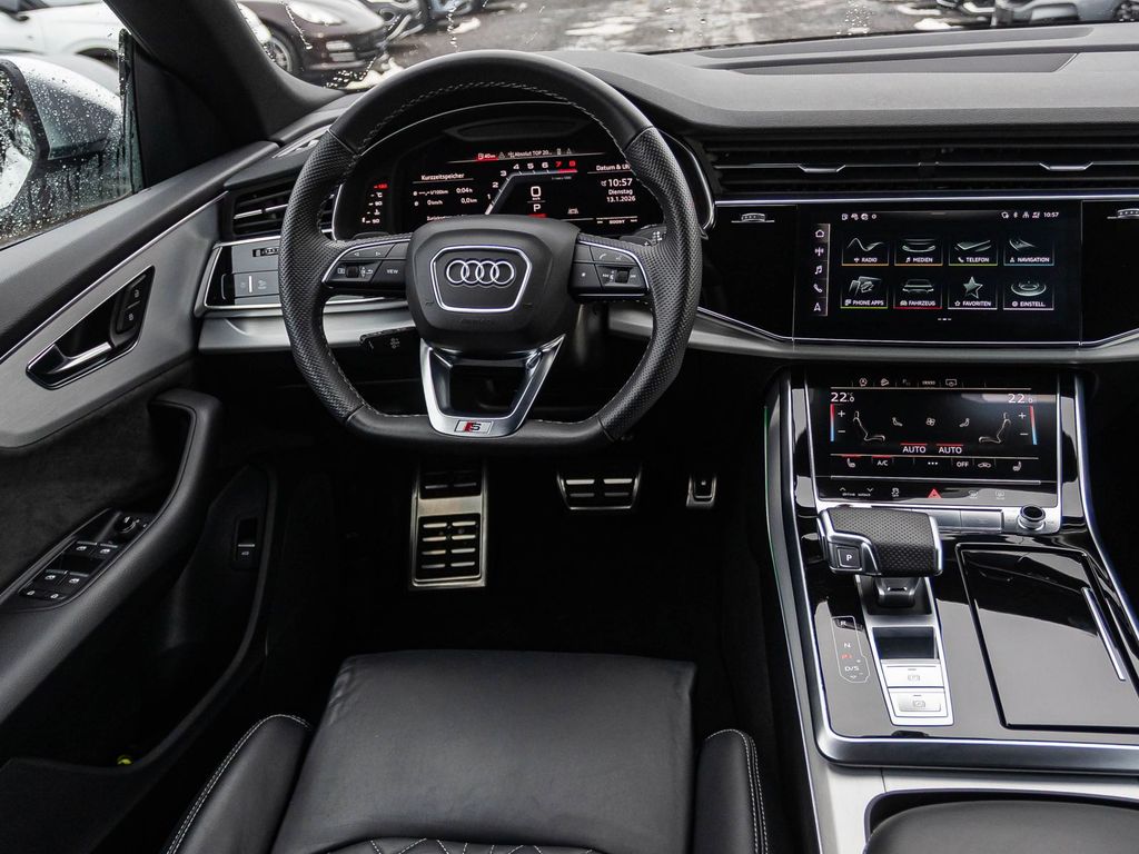 Audi SQ8 2022