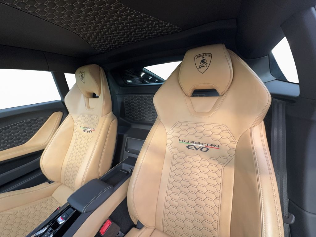 Lamborghini Huracán 2022