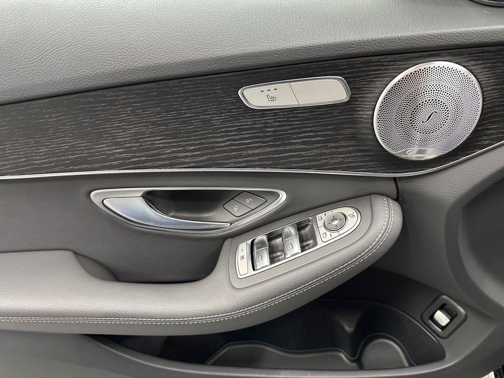 Mercedes-Benz C 300 2020