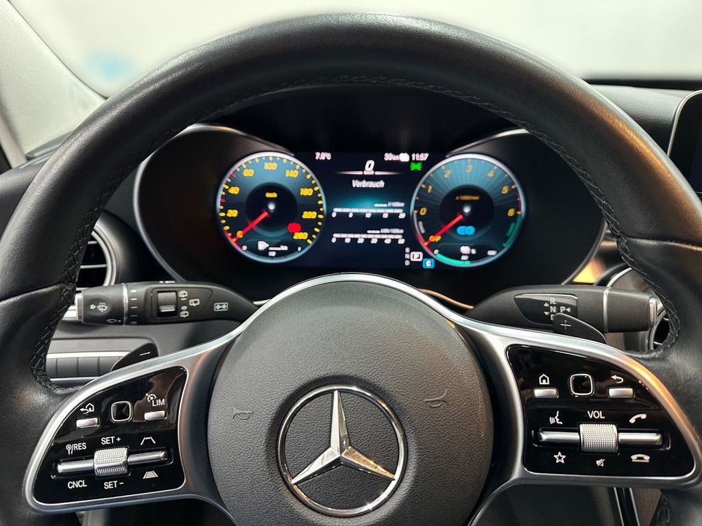 Mercedes-Benz C 300 2020