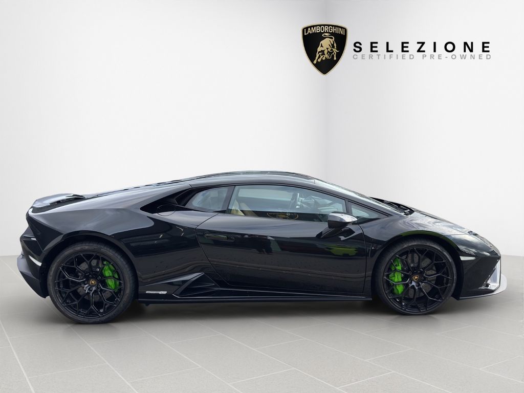 Lamborghini Huracán 2022