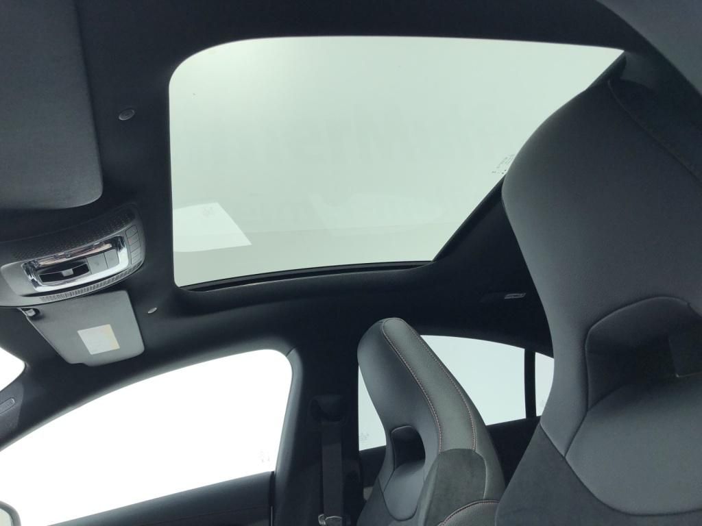 Mercedes-Benz CLA 220 2024