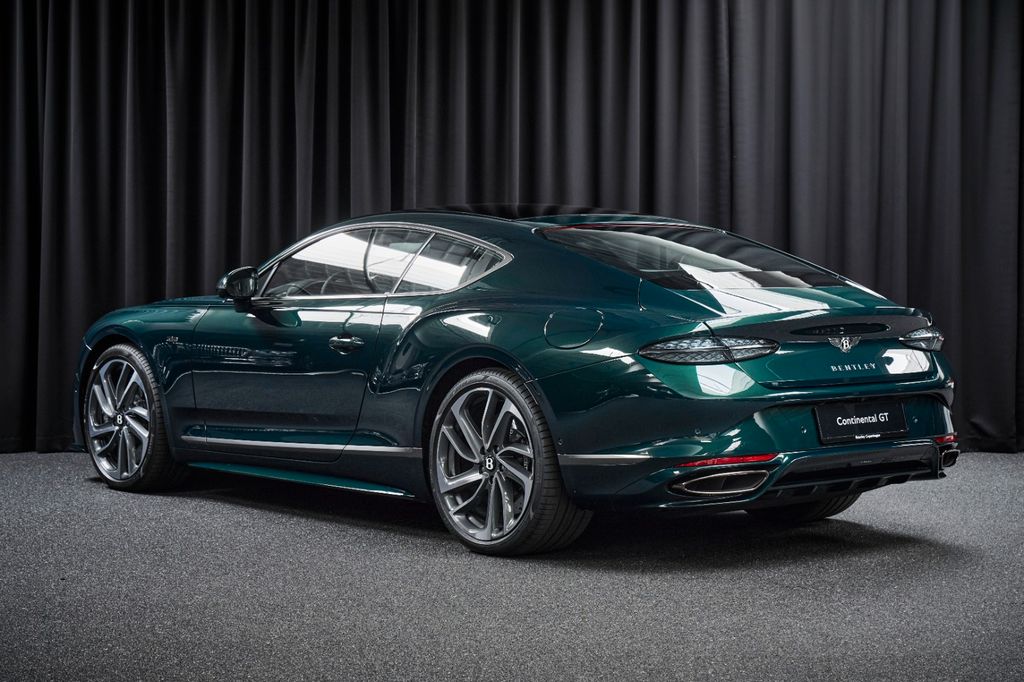 Bentley Continental GT 2025