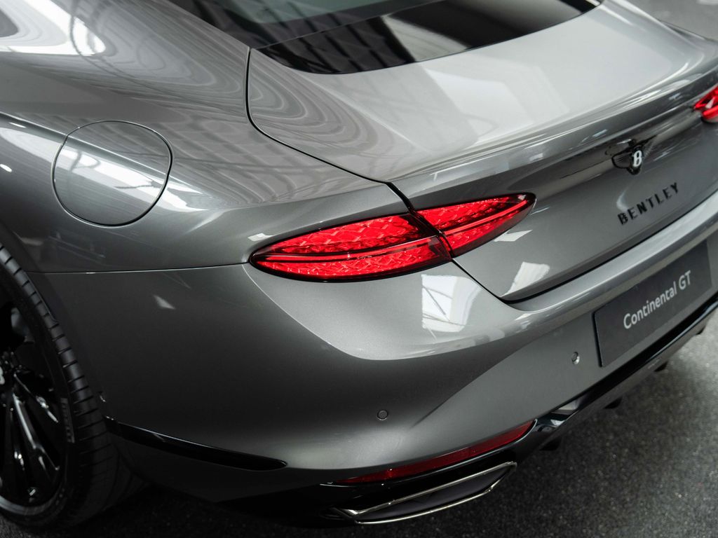 Bentley Continental GT 2025