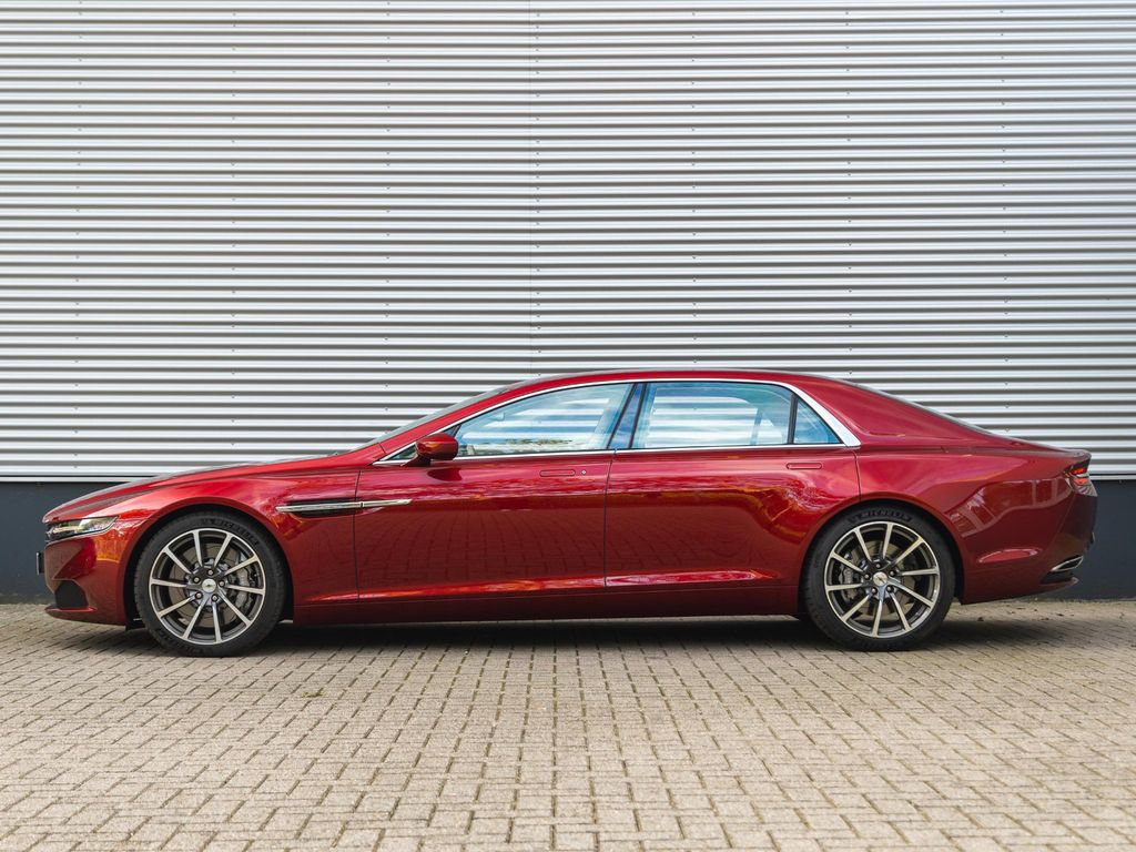 Aston Martin Lagonda 2015