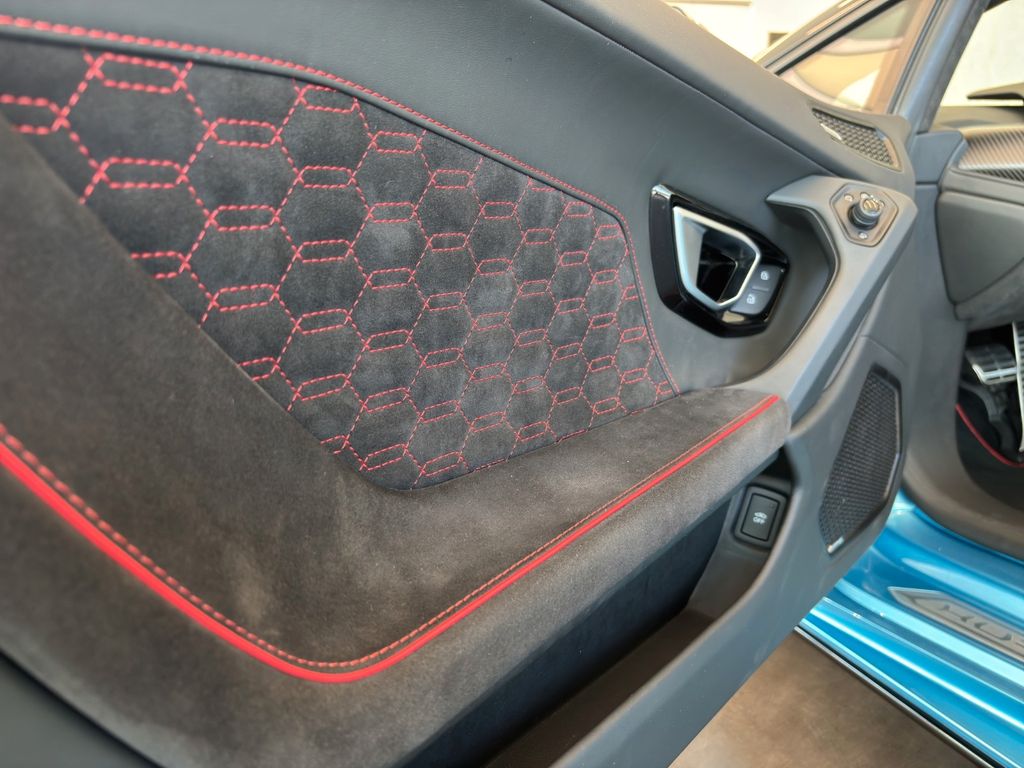 Lamborghini Huracán 2023