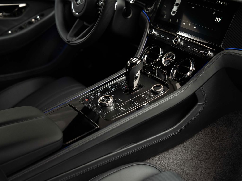 Bentley Continental GT 2025