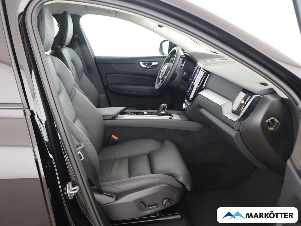 Volvo XC60 2025