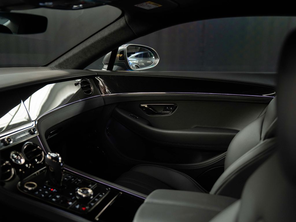 Bentley Continental GT 2025