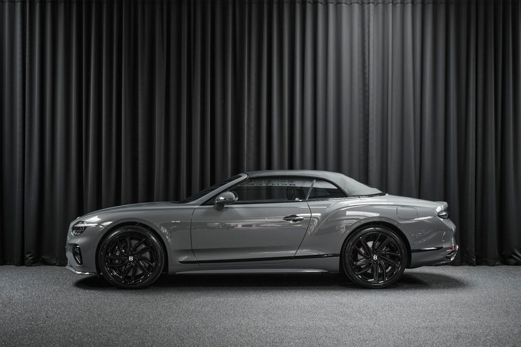 Bentley Continental GTC 2025