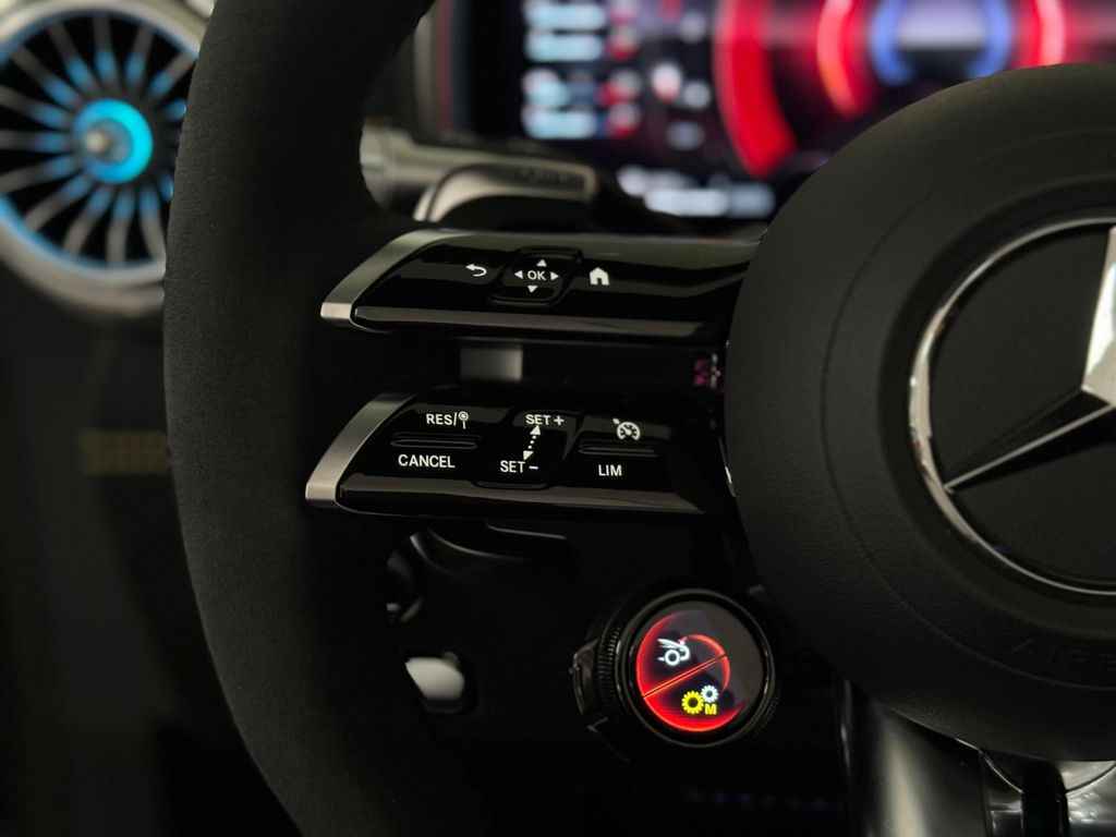 Mercedes-Benz SL 63 AMG 2024