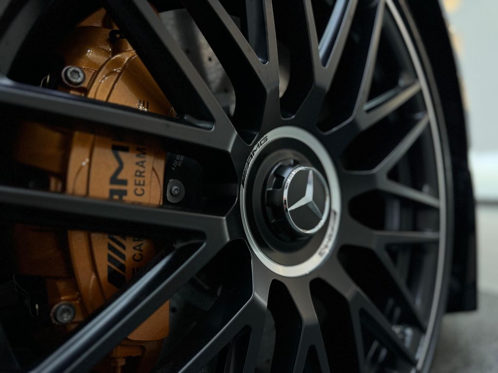 Mercedes-Benz SL 63 AMG 2024