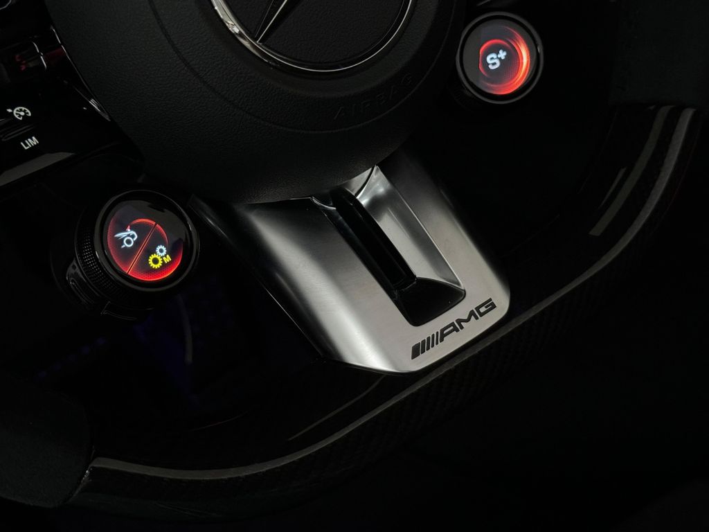Mercedes-Benz SL 63 AMG 2024