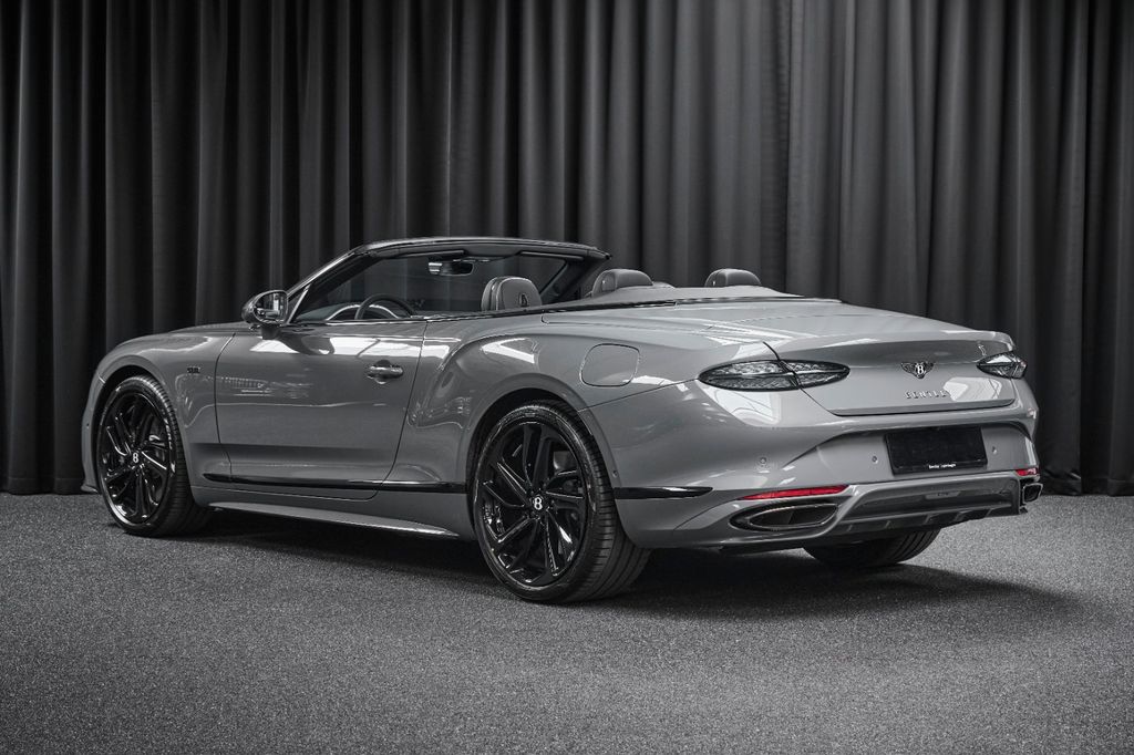 Bentley Continental GTC 2025